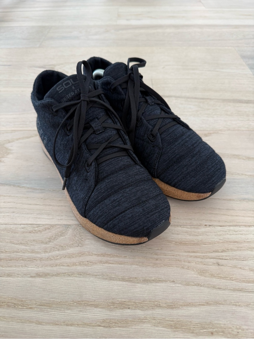 SOLE Jasper Chukka Shoes Size M9/W11
